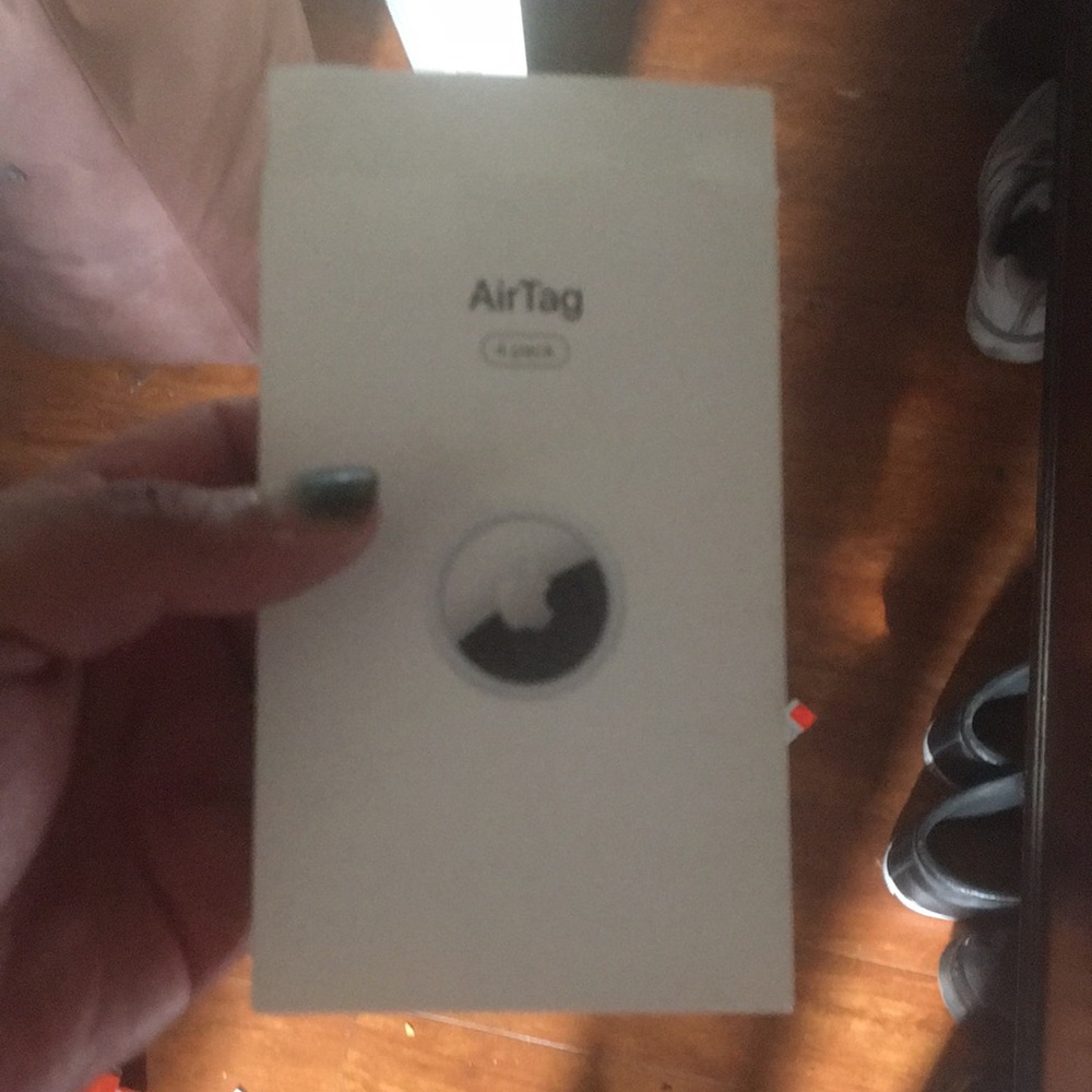 Apple AirTags 2 of them in box